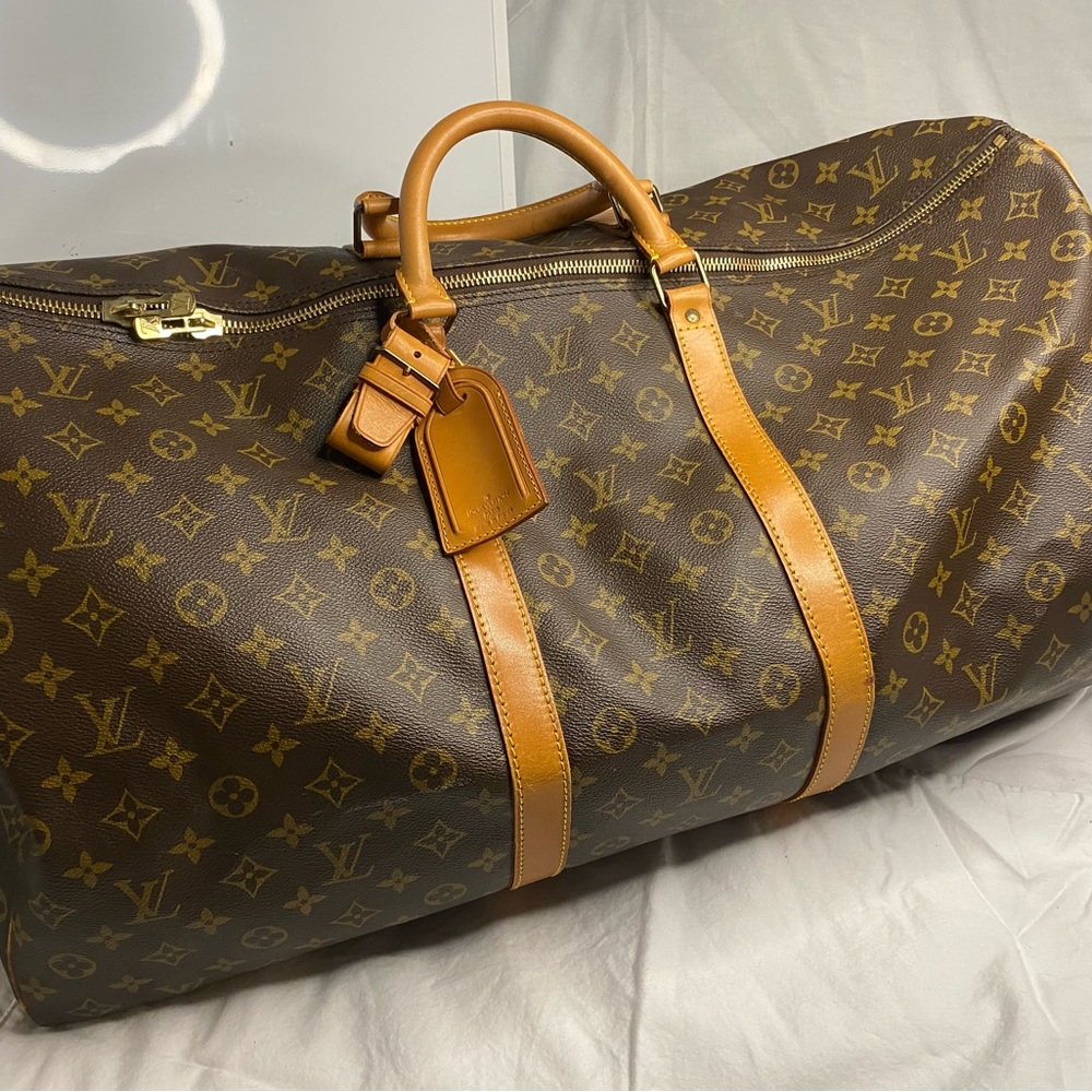 Large Brown Louis Vuitton Bag w/ Strap